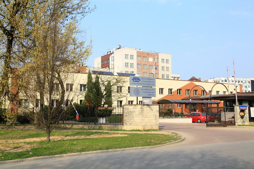 Centrum Konferencyjne Ibib Pan Varşovia Exterior foto