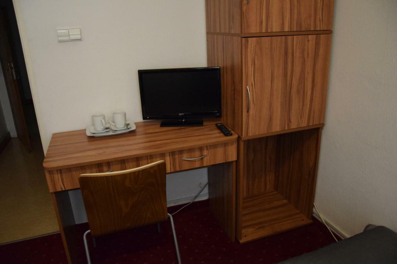 Centrum Konferencyjne Ibib Pan Varşovia Exterior foto